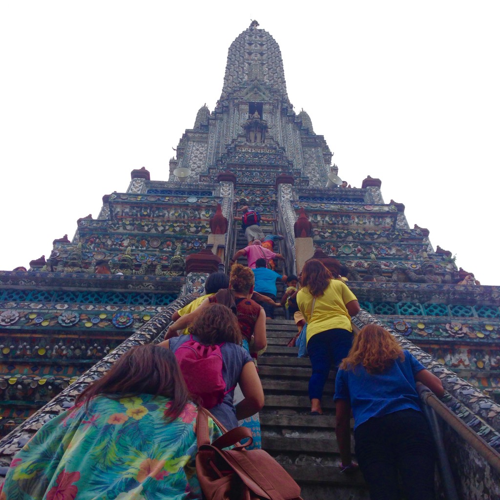 Foto: DAB (Escaleras del Wat Arun)
