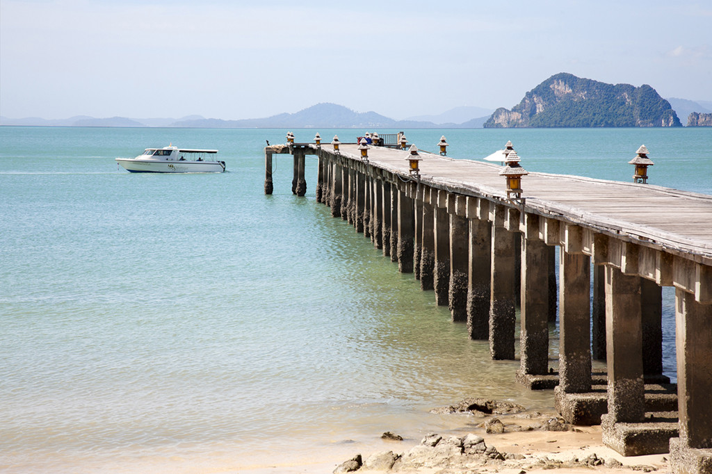 Embarcadero de Santhiya en Yao Yai