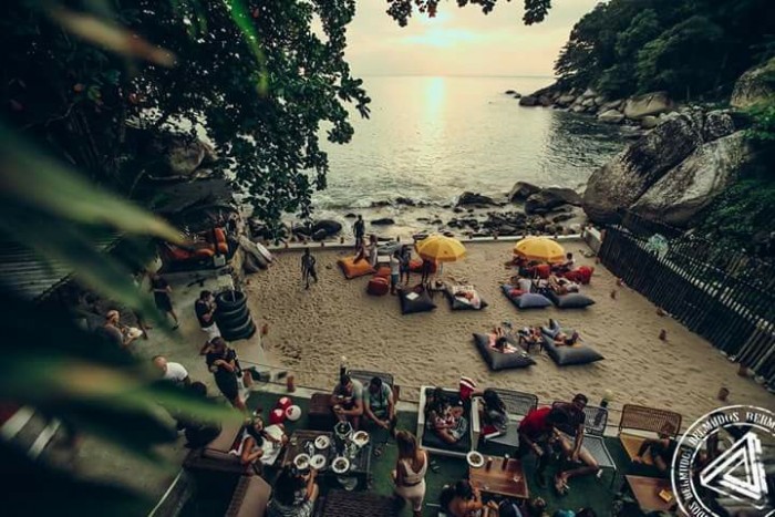 El Blog de Tailandia - Iguana beach club